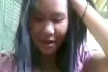 Kemesraan Amoy Cantik Di Gedung Kosong